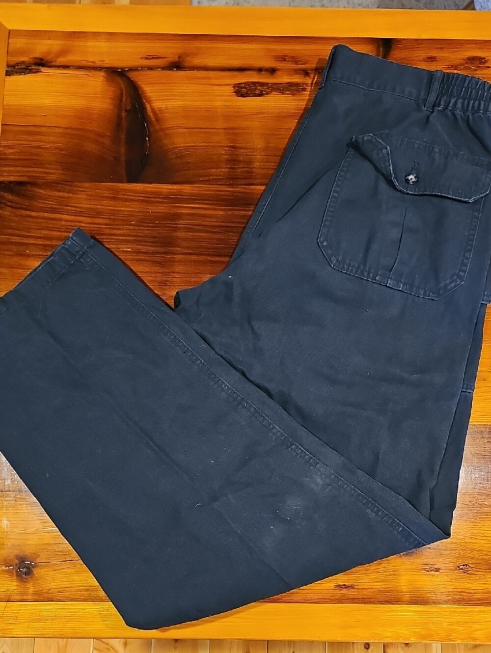 Men's Navy Cotton Cargo Pants by Wind River - 38" X 30"